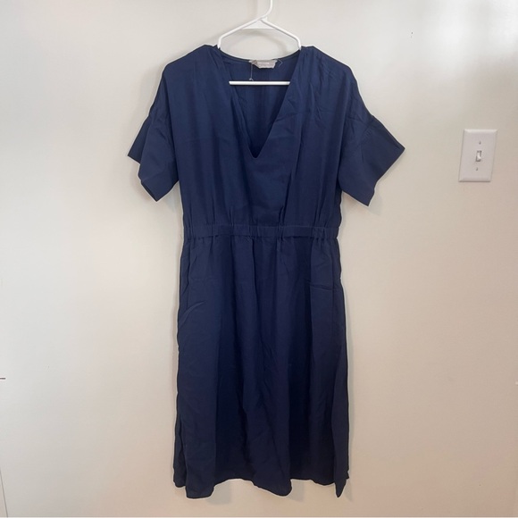 Everlane The Japanese GoWeave Light V-Neck Dress in navy blue Women’s 8 - Picture 3 of 8